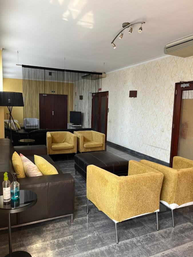 Casas De Luanda Gh-Alvalade Hotel Bagian luar foto