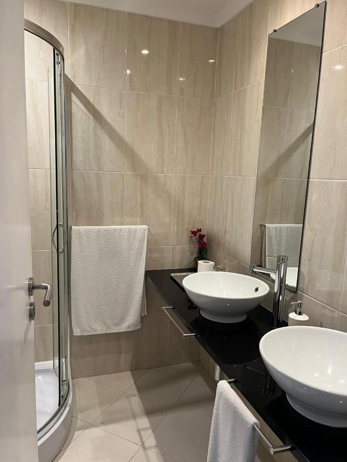 Casas De Luanda Gh-Alvalade Hotel Bagian luar foto